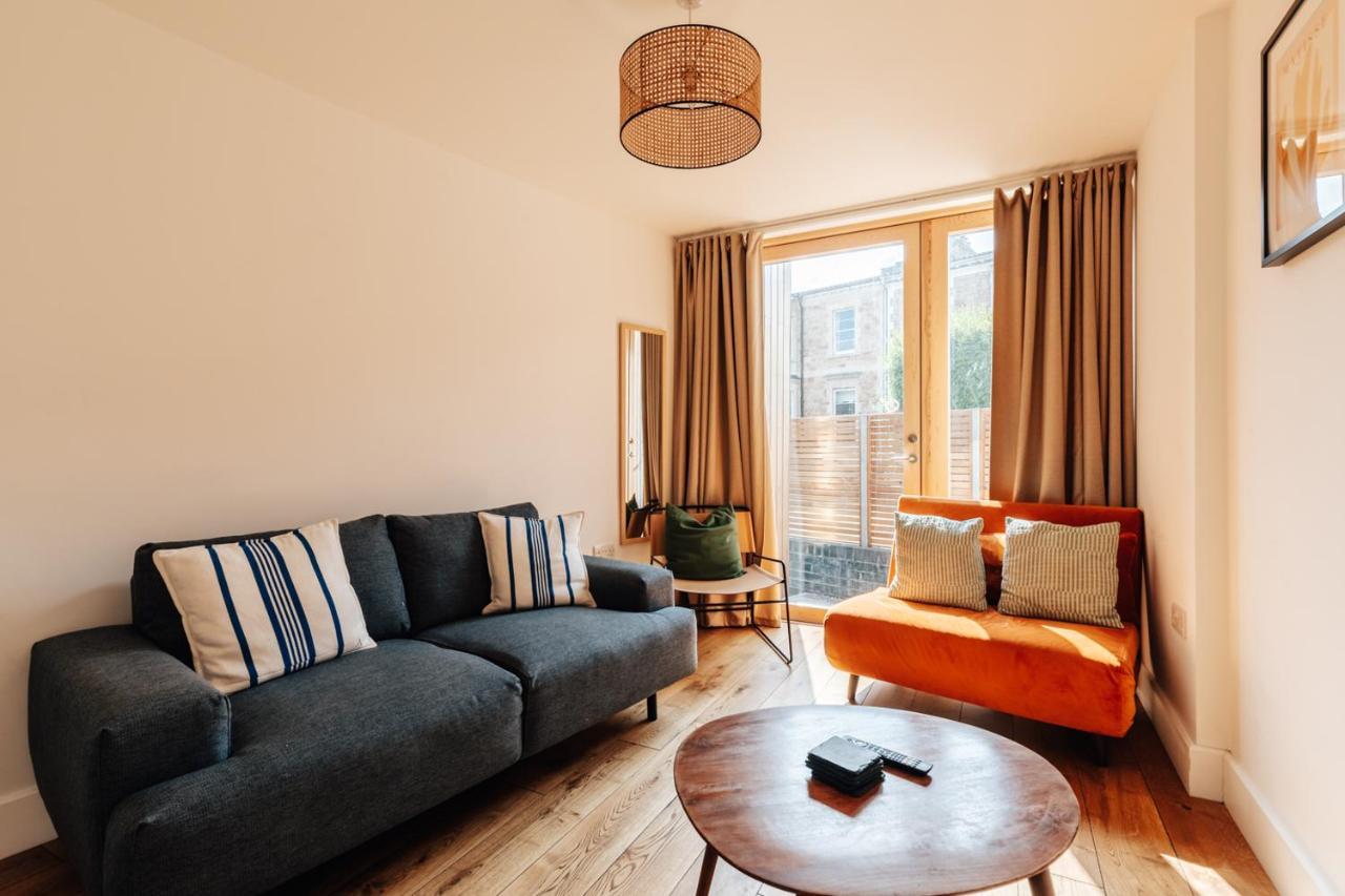 Redland Stay In Bespoke Home 2 Of 2 Бристоль Экстерьер фото